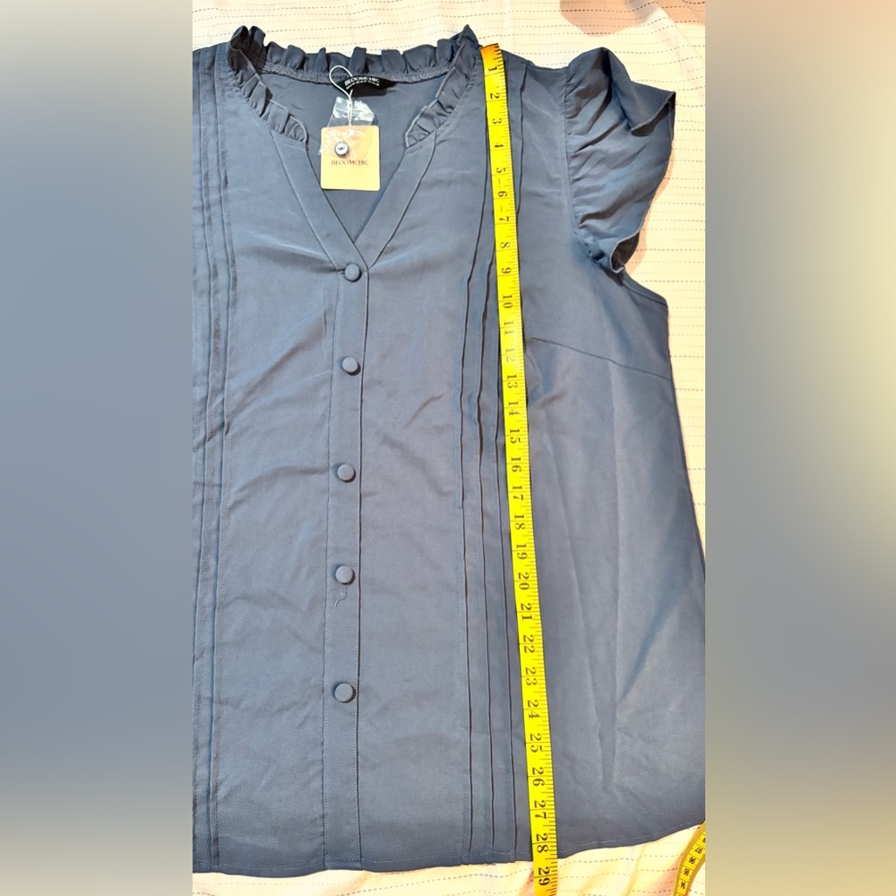 NWT BLOOMCHIC Women’s Navy Blue Button-Front Blouse Size 14-16 - Picture 11 of 11